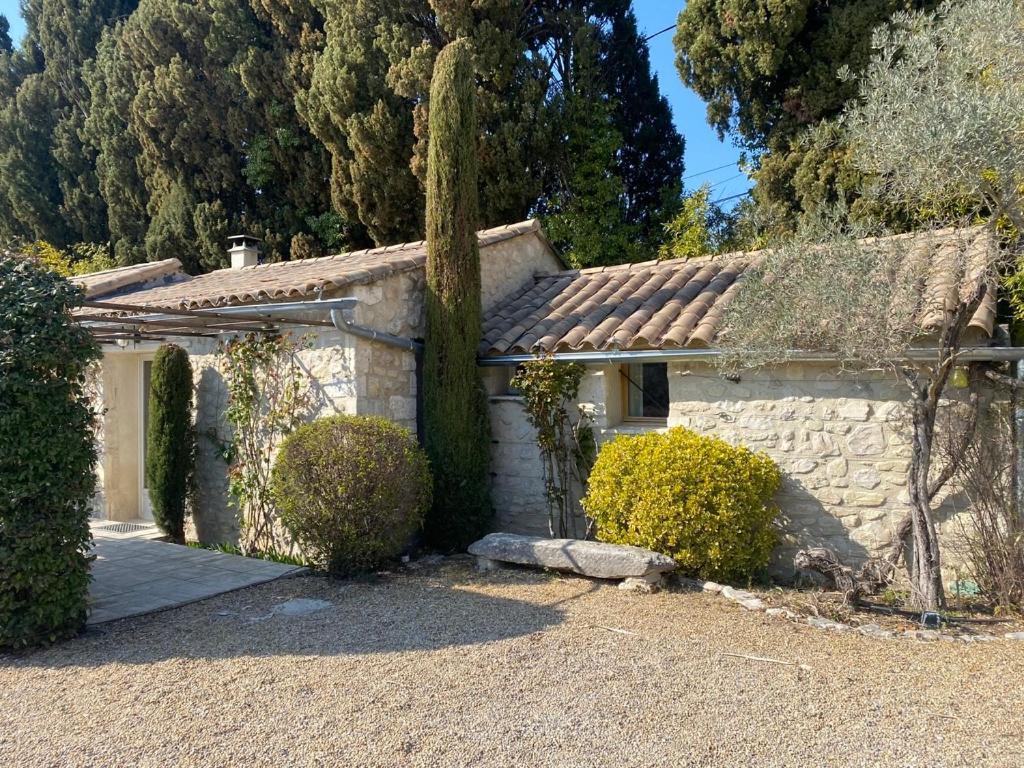 ホテル Mas Des Bambous Saint-Rémy-de-Provence エクステリア 写真